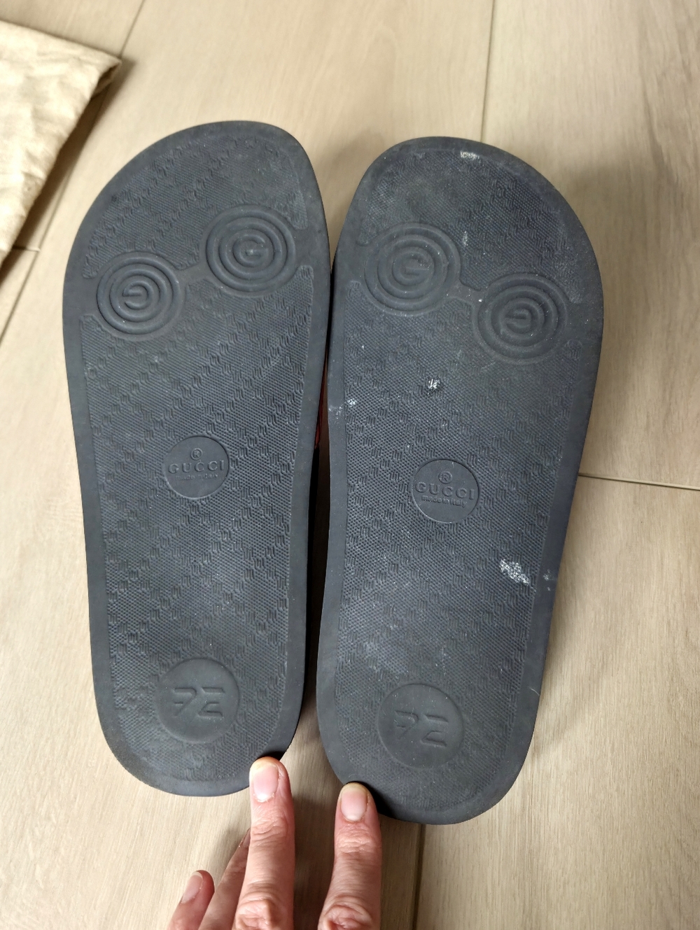 Authentic Gucci GG Floral Slide Sandals in Size 38 - Picture 3 of 6